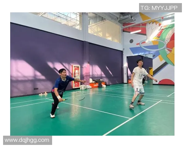 赛后分析：上海羽毛球队与南京羽毛球队的战术灵活性对比探讨