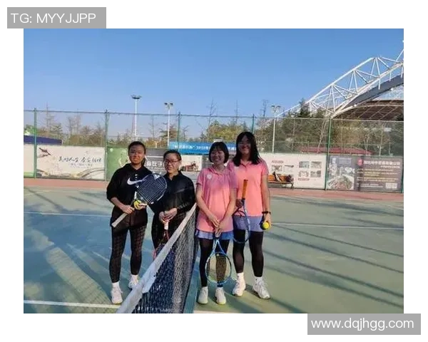 赛后分析：深圳网球队与重庆网球队在比赛中的灵活战术对比与启示