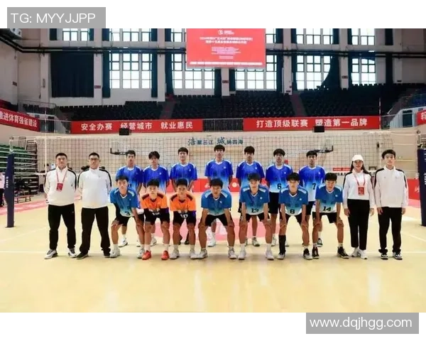 重庆排球队的成长之路：挑战赛中的拼搏与荣耀故事