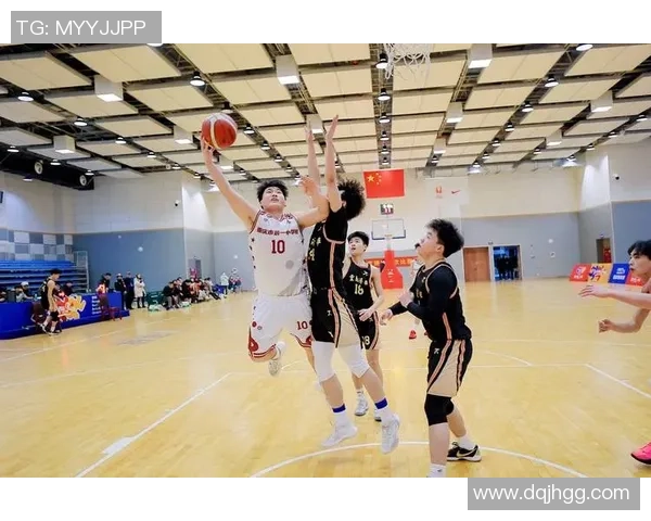 重庆篮球队在精英赛中的比赛经验与表现分析