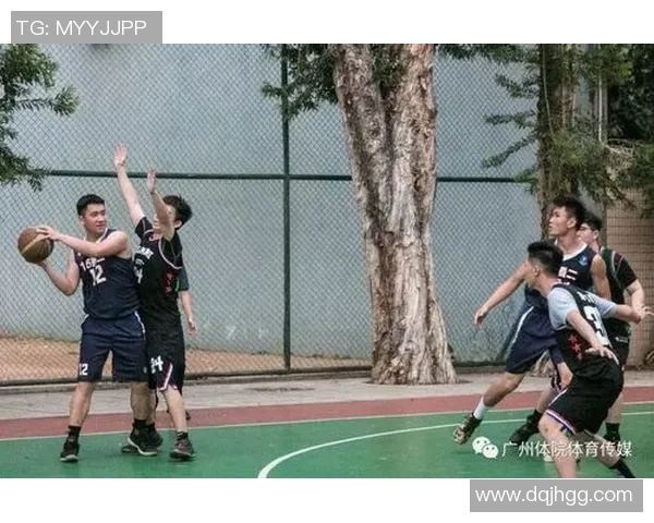 重庆篮球队在城市联赛中的节奏表现分析与战术探讨