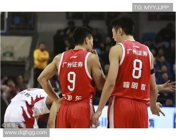 北京篮球队以100分稳居大师赛积分榜首位展现强劲实力 北京篮球队以100分稳居大师赛积分榜首位展现强劲实力